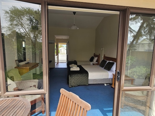 Karamea Hotel
