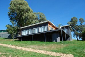 Property grounds - Stirling View (Merrijig)