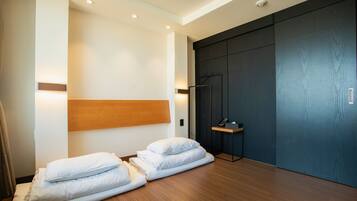 Deluxe Ondol | Blackout drapes, free WiFi