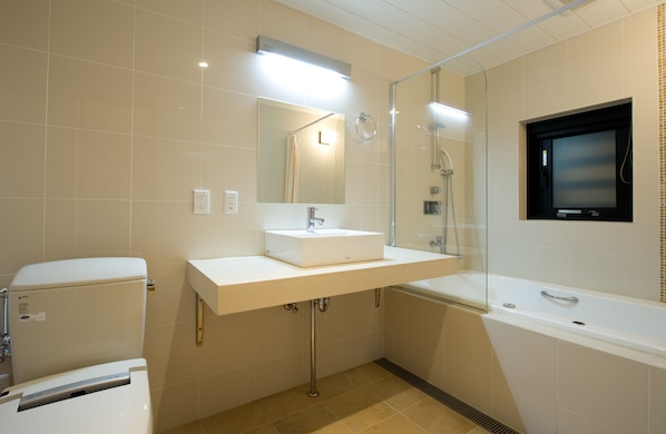 Apartment, 1 Bedroom | Bathroom | Separate tub and shower, deep soaking tub, free toiletries, hair dryer