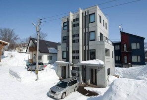 Front of property - Udelka B (Kutchan)