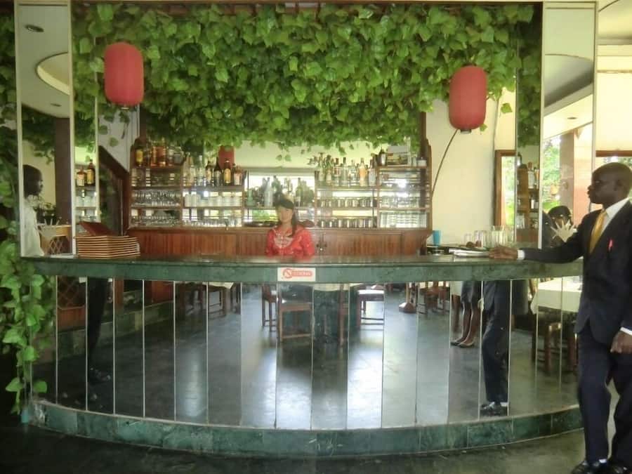 Bar (en la propiedad)
