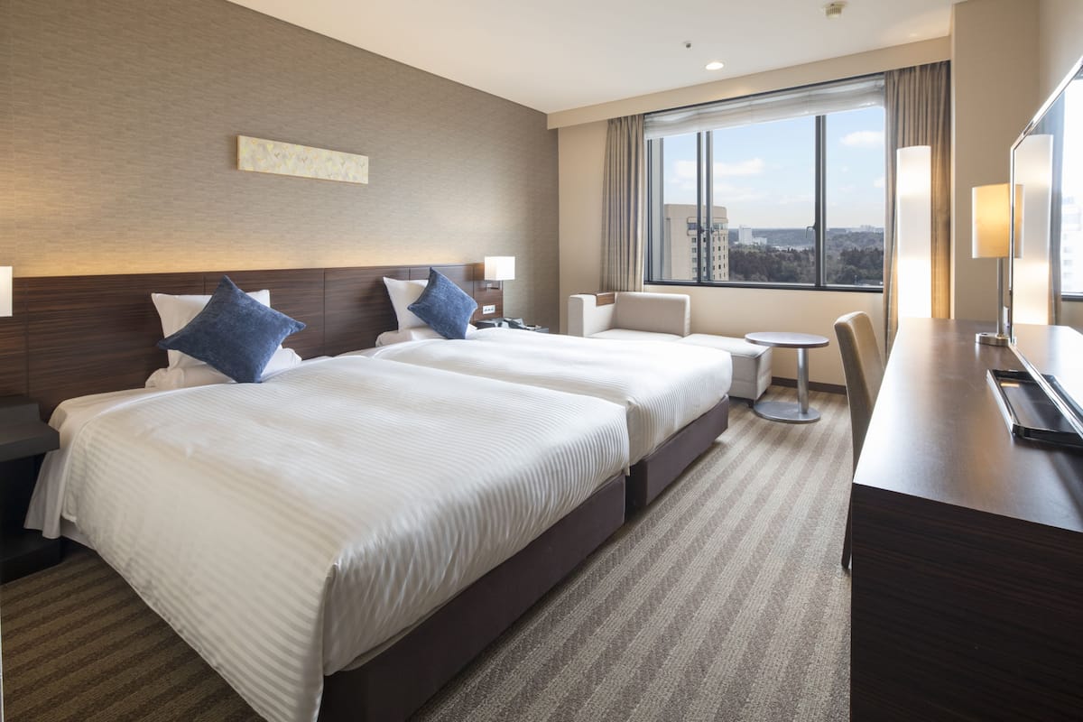 Standard Urban Twin Room, Non Smoking | In-room safe, desk, blackout curtains, soundproofing