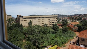 View from property - Oasis Top Hotel (Kampala)