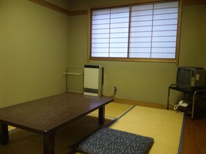 Japanese-style Room, Shared Bathroom