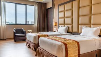 Minibar, caja de seguridad en la habitación, escritorio y wifi gratis