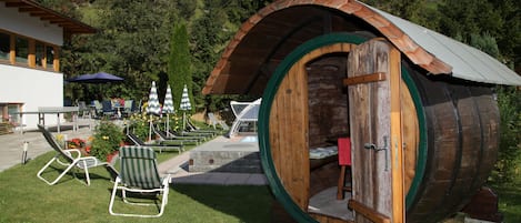 Alberca al aire libre por temporada