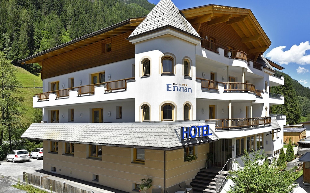 Hotel Enzian image