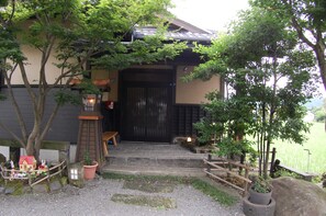 住宿入口