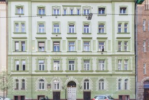 Deluxe Apartment | Street view