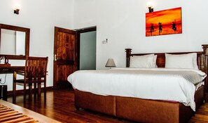 Superior suite, 1 kingsize bed, balkon, uitzicht op zee | Kamervoorziening