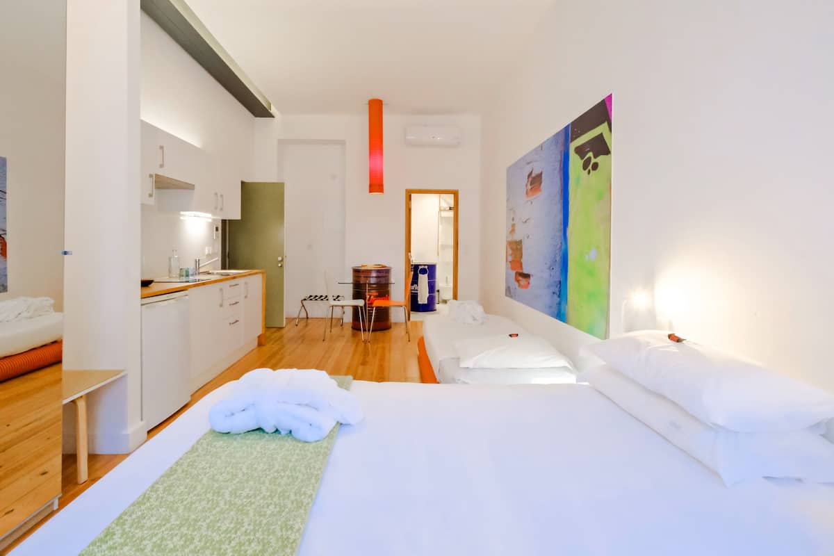 1 habitación y ropa de cama hipoalergénica