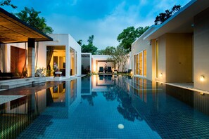Outdoor pool - Excellence Beachfront Villa (Mai Khao)