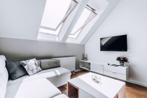 商务公寓, 1 间卧室 (8/16) | 起居区 | 平板电视