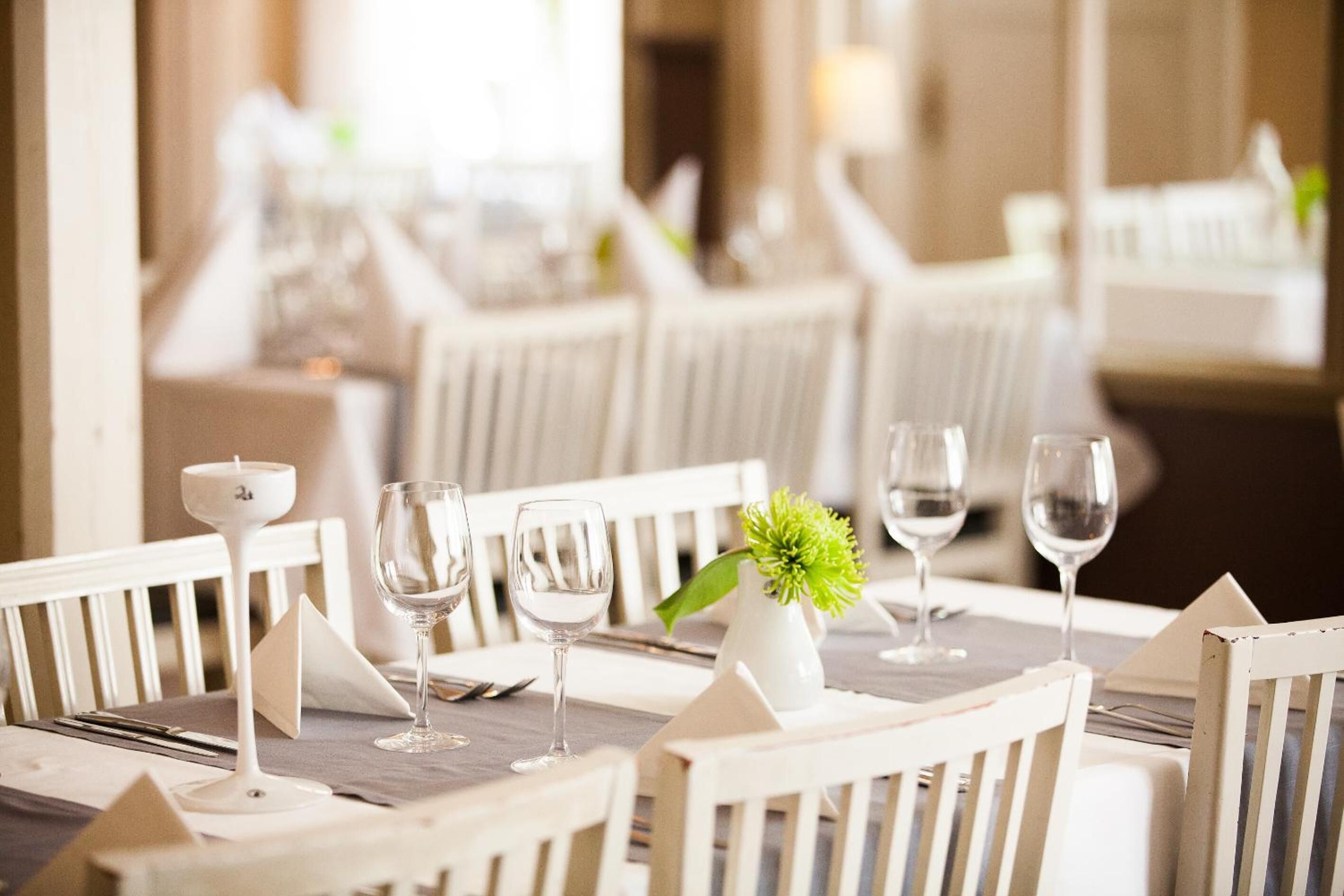 lunch and dinner served, local cuisine