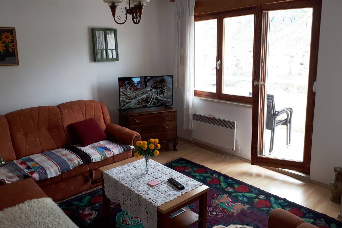 1 bedroom, desk, free WiFi, bed sheets