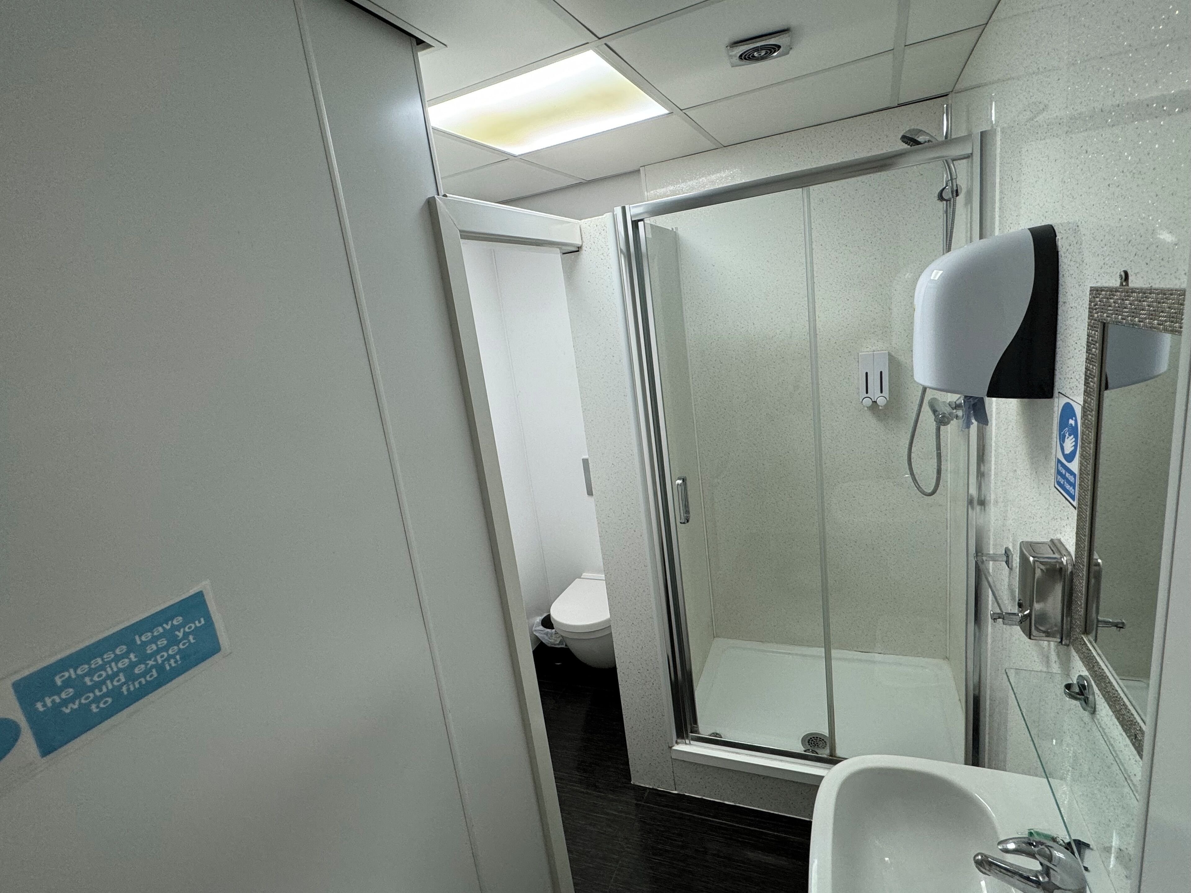 Photo - Namaste Palace Hotel