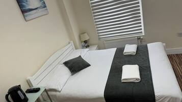 Iron/ironing board, free WiFi, bed sheets
