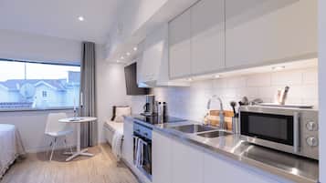 Double Room (second floor) | Blackout drapes, iron/ironing board, travel crib, free WiFi