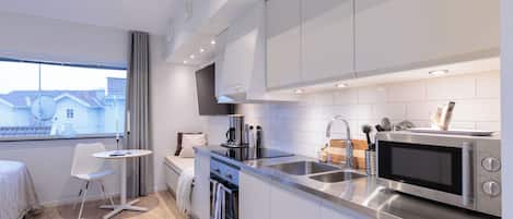 Double Room (second floor) | Blackout curtains, iron/ironing board, travel cot, free WiFi