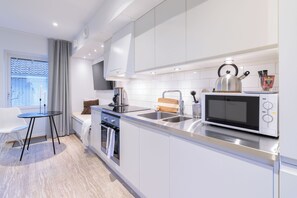 双人房, 露台 | 遮光窗帘、熨斗/熨衣板、旅行婴儿床、免费 WiFi