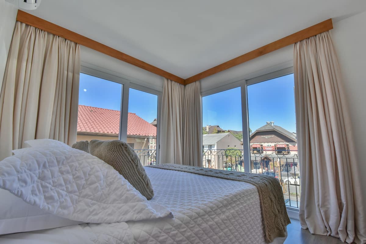Minibar, in-room safe, blackout curtains, soundproofing