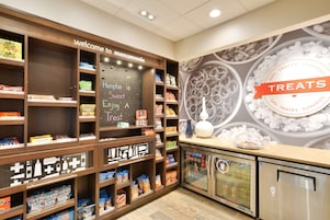 Snack bar