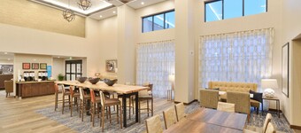 Hampton Inn & Suites Menomonie-UW Stout