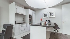Unclassified image, 3 of 38, button - 5STARSTAY The Dublin City Centre Penthouse Suite (Dublin)