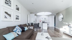 Unclassified image, 4 of 38, button - 5STARSTAY The Dublin City Centre Penthouse Suite (Dublin)