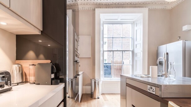 Restaurant - William Butler Yeats Suite - hiphipstay (Dublin)