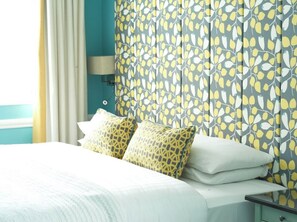 Deluxe Double Room | Desk, laptop workspace, free WiFi, bed sheets - Hayes Hotel (Thurles)