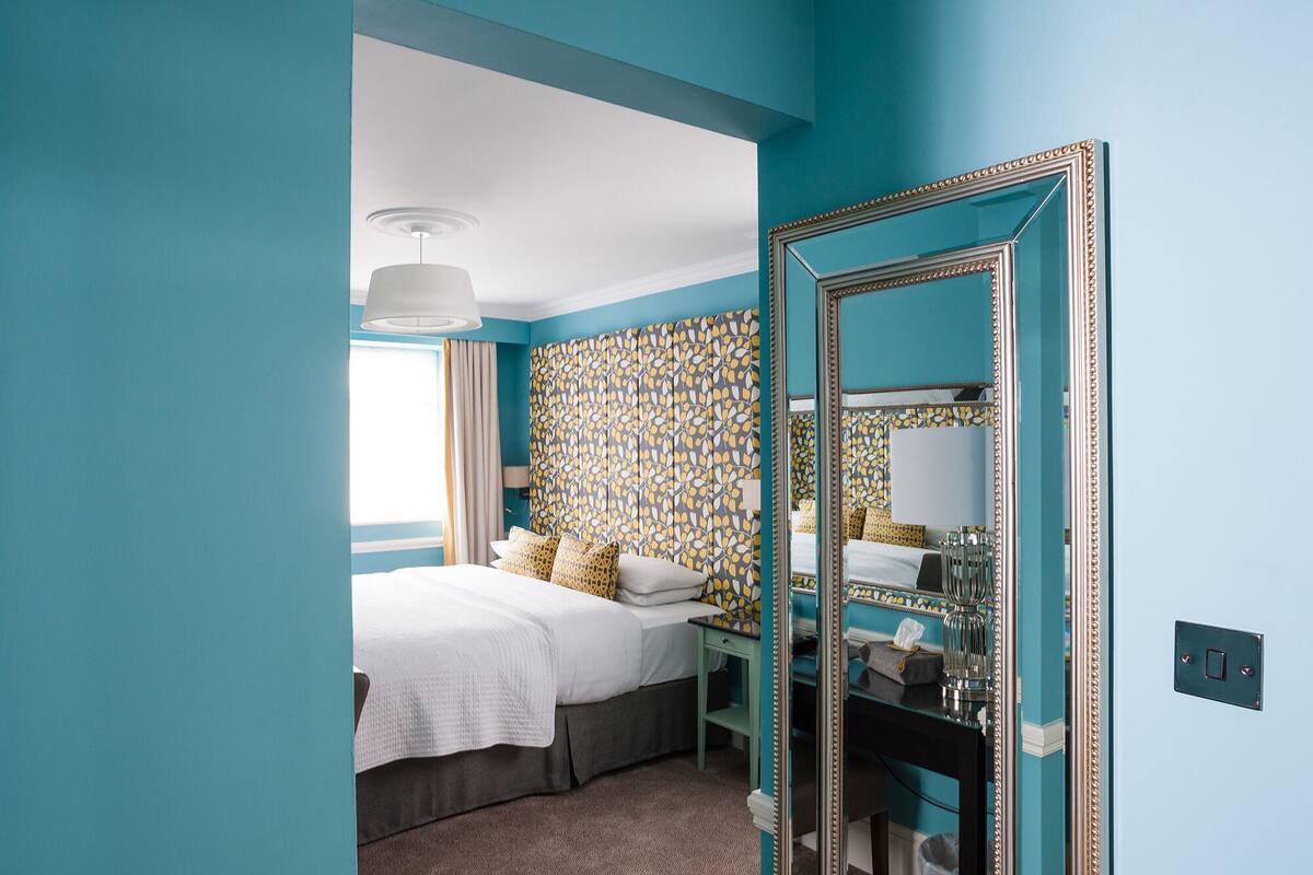 deluxe double room | 1 bedroom, desk, laptop workspace, free wifi