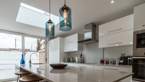Restaurant - The Jack Butler Suite - hiphipstay (Dublin)