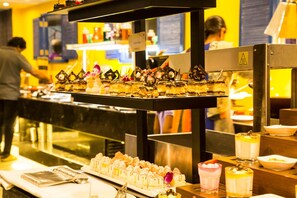 International cuisine - Regency Tirunelveli By GRT Hotels (Palayankottai)