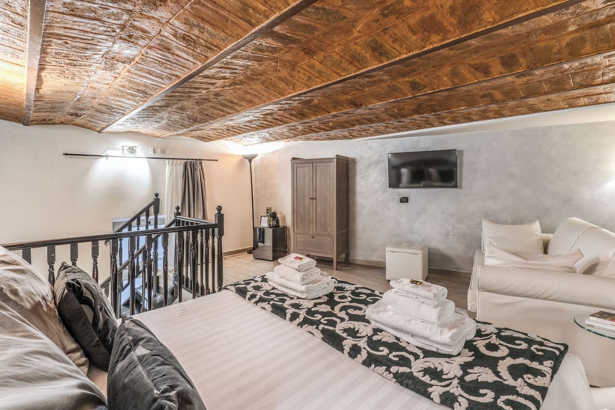 Comfort Triple Room