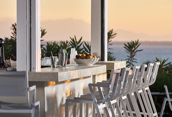 Terrace/patio - Glavas Inn Hotel (Polygyros)