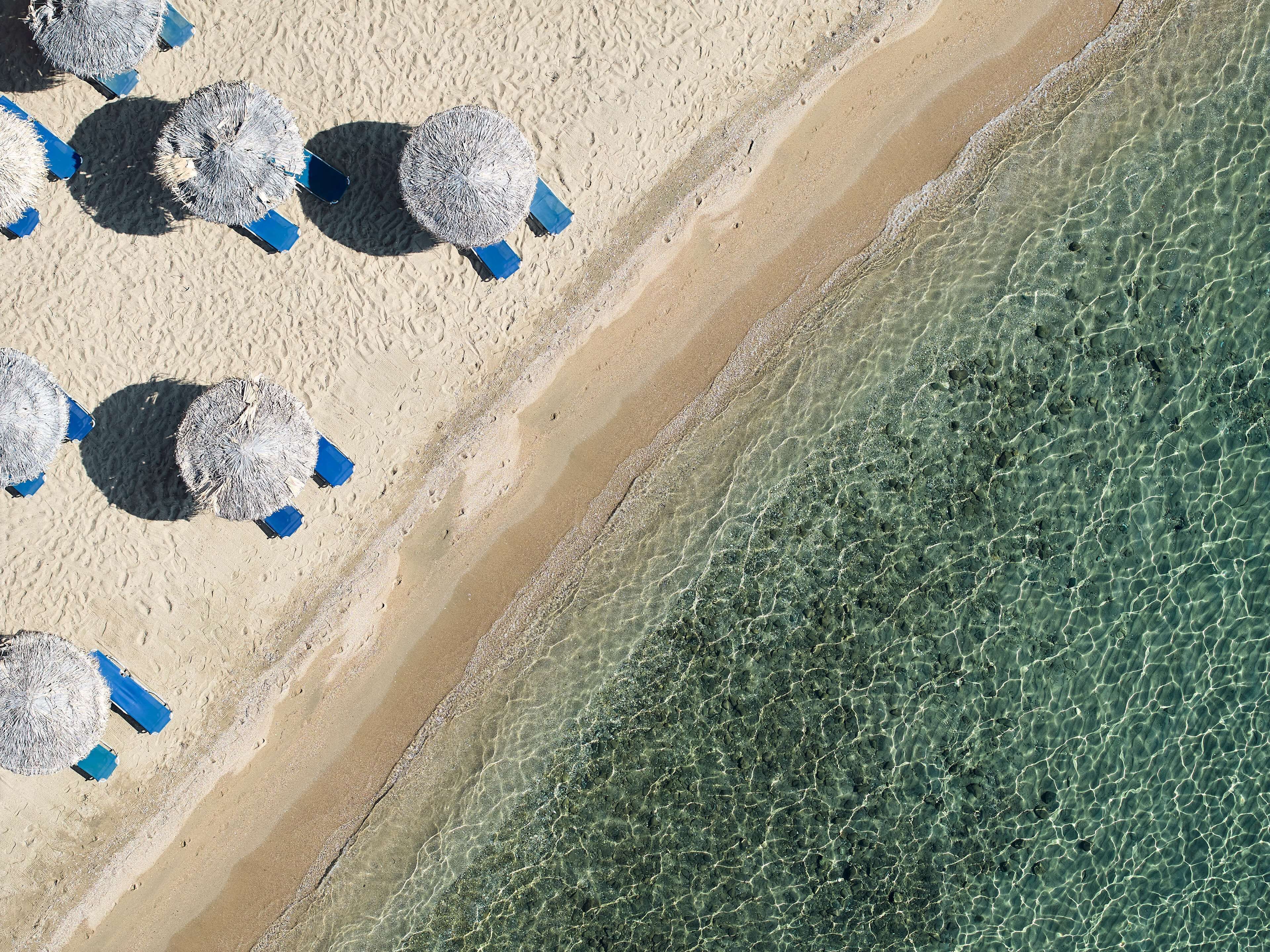 私家海滩、沙滩椅、海滩遮阳伞、水肺潜水