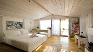 Studio, Sea View | Free WiFi, bed sheets