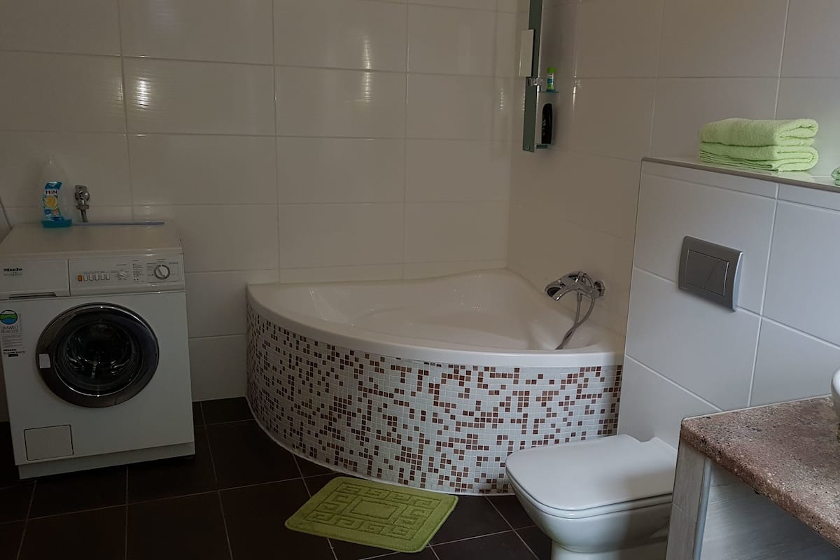 Een douche, een haardroger
