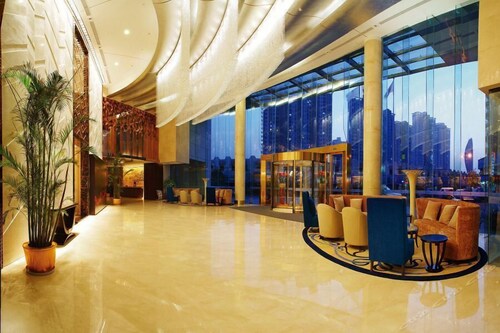 Cenbest Jinling Grand Hotel