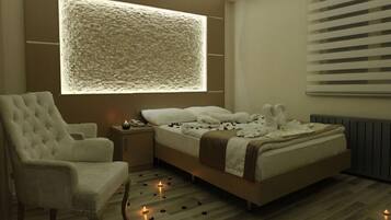 Bureau, chambres insonorisées, Wi-Fi gratuit