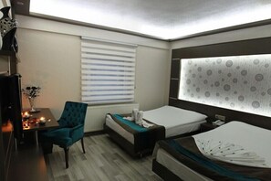 Double or Twin Room | Desk, soundproofing, free WiFi - Derya Otel (Konya)
