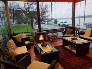 LCD TV - Çam Hotel Ayvalık (Ayvalik)