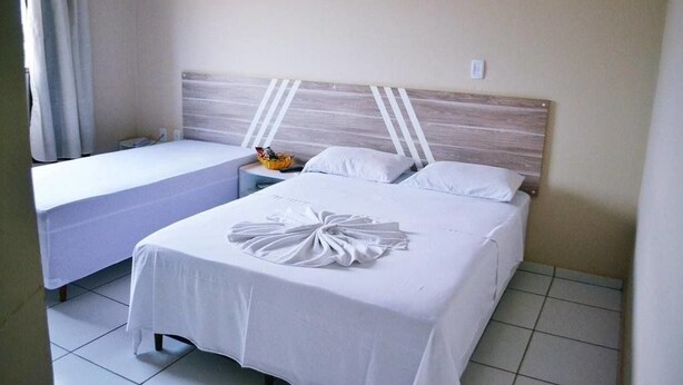 Minibar, in-room safe, desk, blackout drapes - Recife Palace Hotel (Parauapebas)