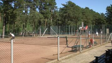 Tennis court
