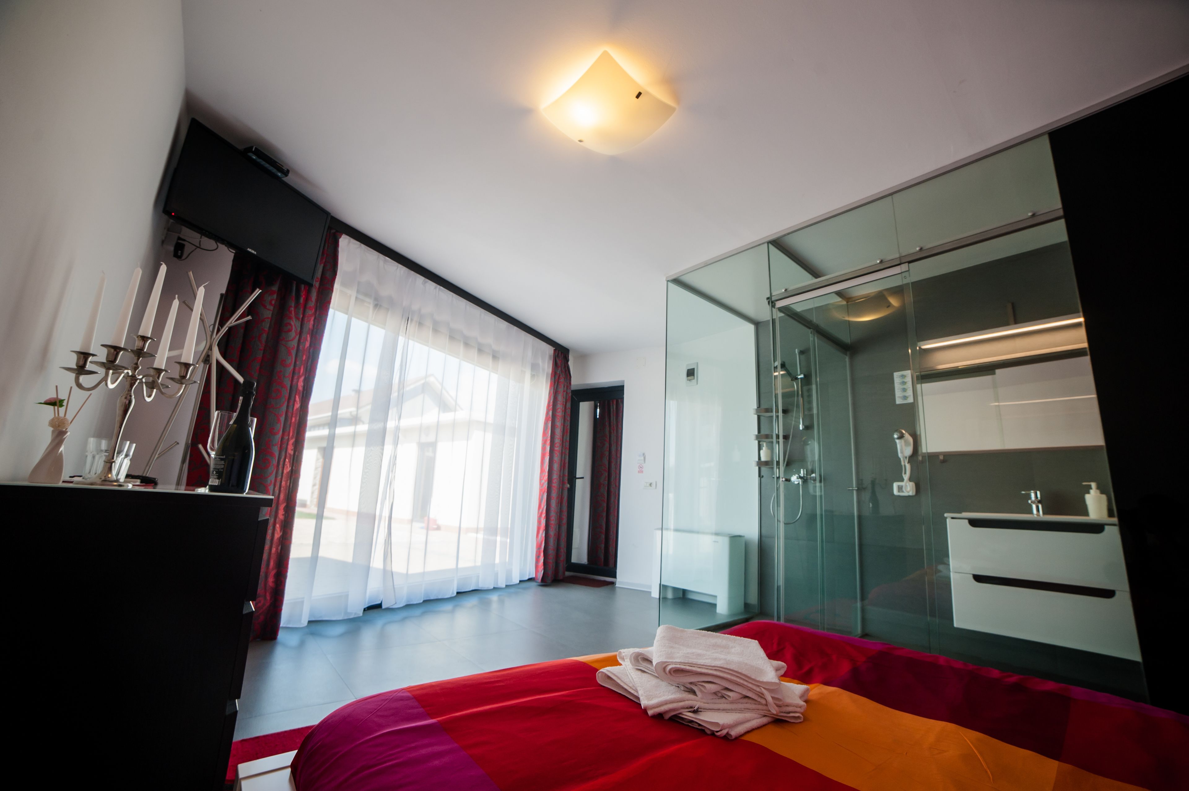 Classic Double Room | Egyptian cotton sheets, premium bedding, iron/ironing board, free WiFi