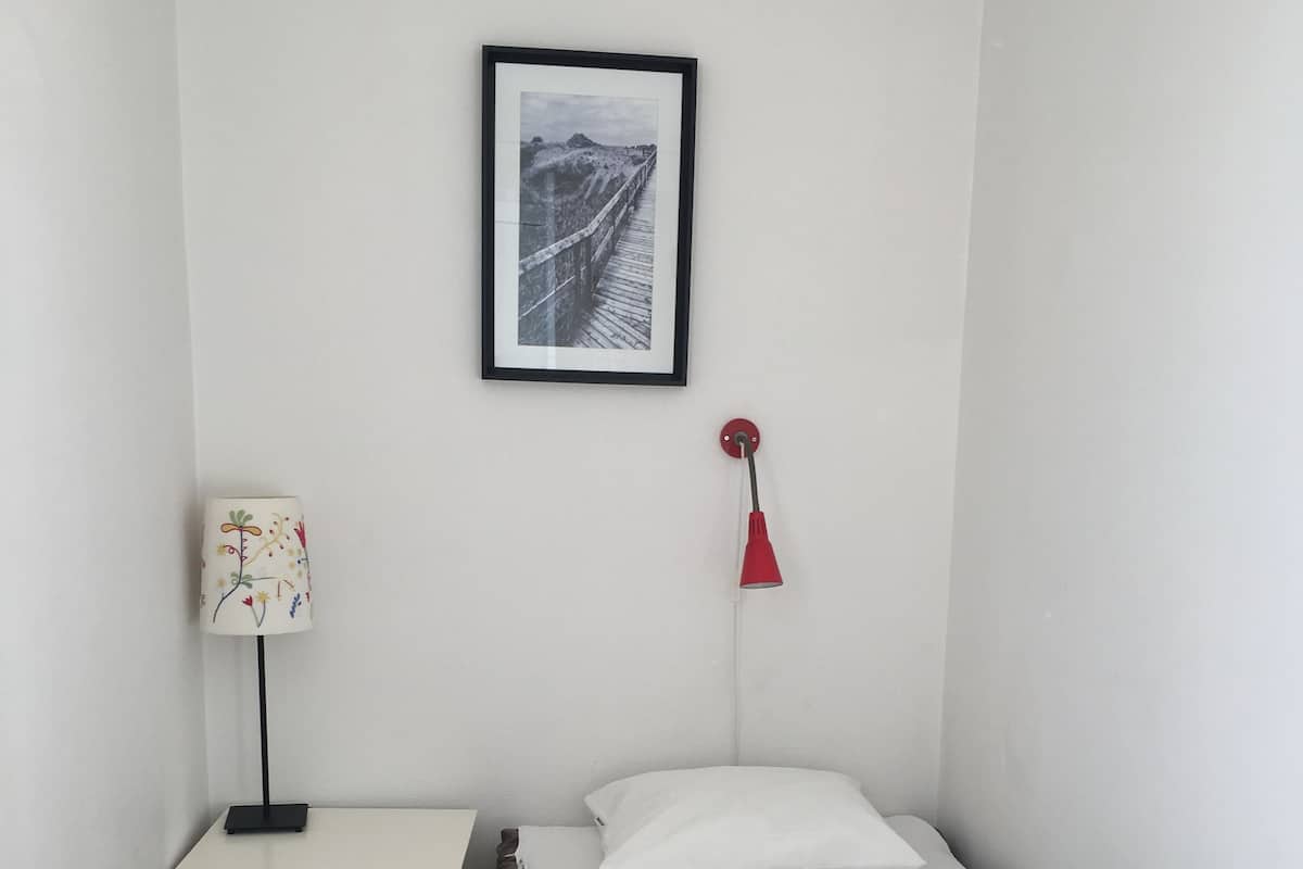 Single Room, Shared Bathroom | Desk, blackout curtains, iron/ironing board (on request), free WiFi