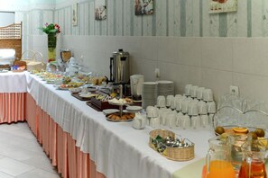 الطعام والشراب
