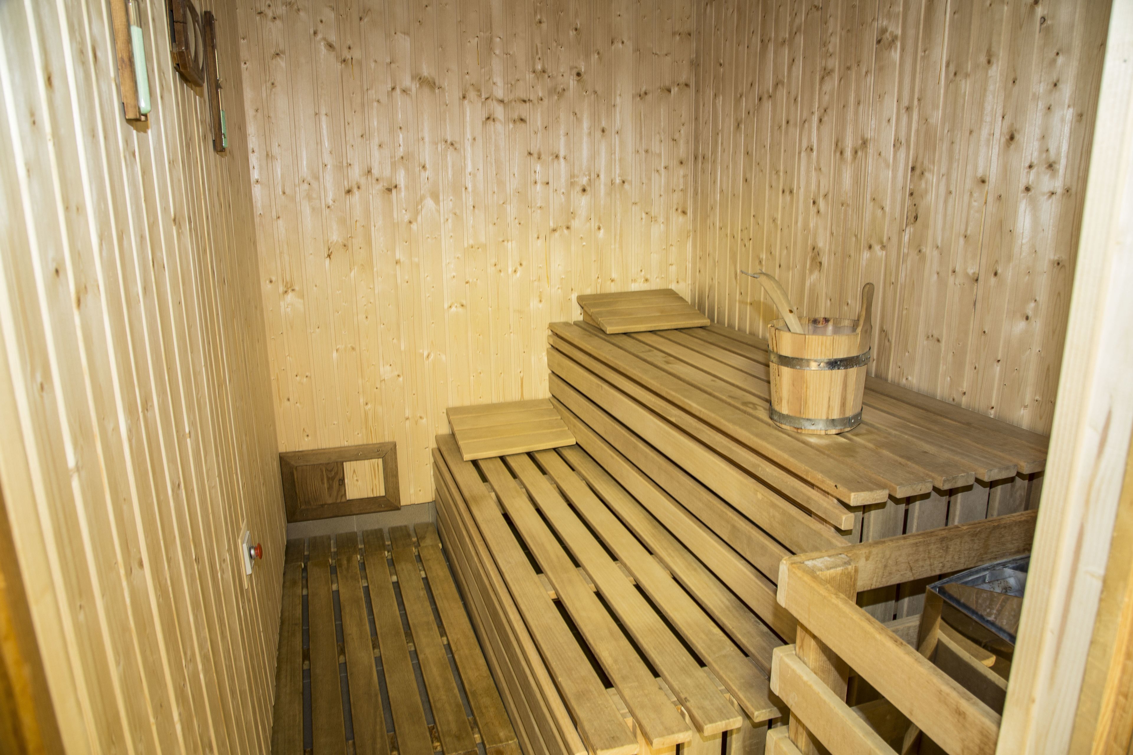 hot stone massages, deep-tissue massages, swedish massages